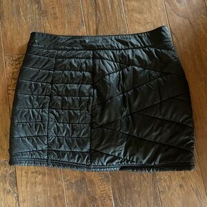 Smartwool Black Quilted Bubble Mini Skirt